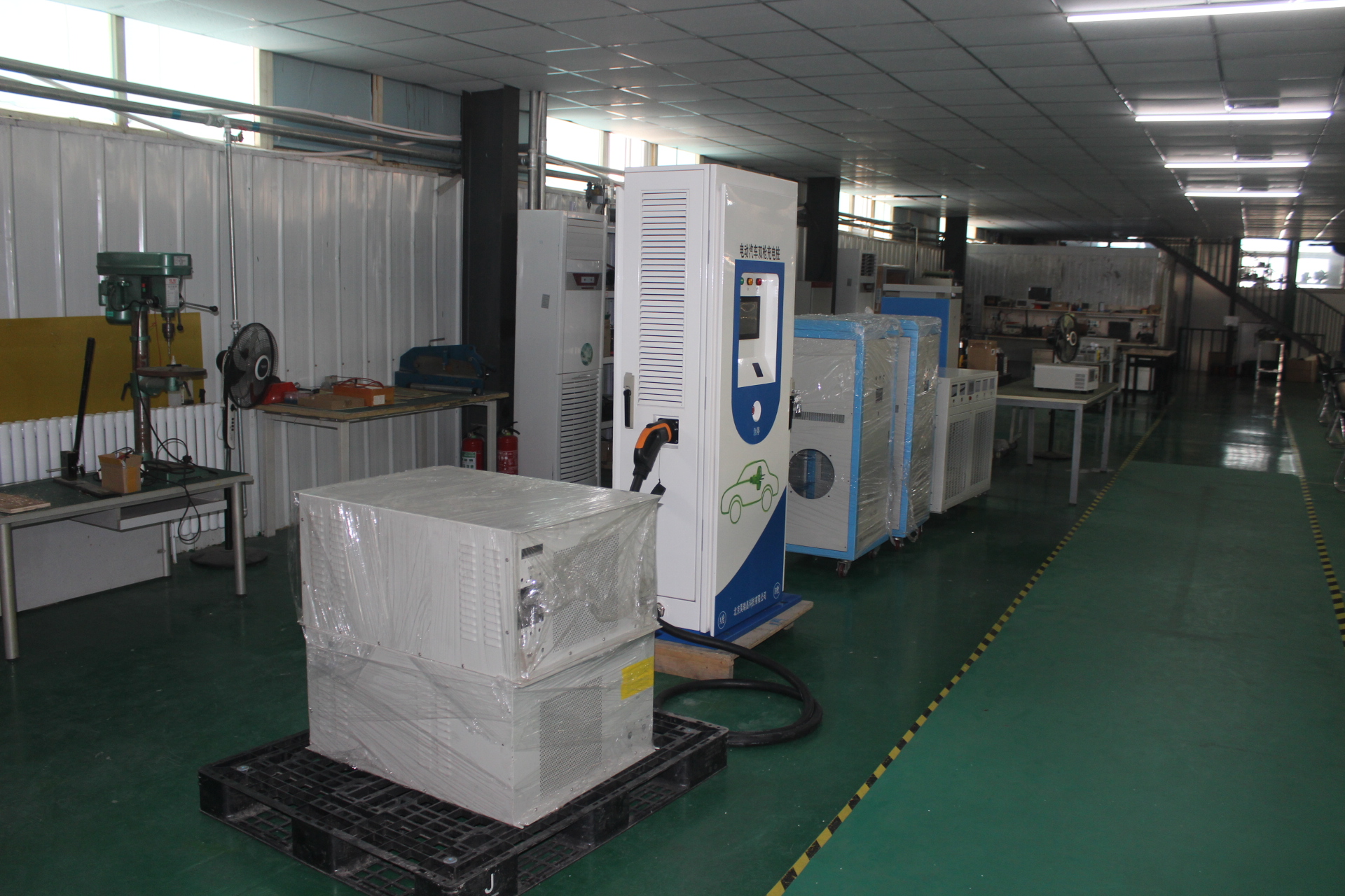 北京的大功率充電機(jī)廠家都有哪家？是不是都支持定制化生產(chǎn)呢？