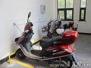 塘下鎮(zhèn)強(qiáng)力推進(jìn)“消防安全百日攻堅(jiān)”行動(dòng)之智能充電樁建設(shè)篇：本月底完成19865個(gè)點(diǎn)位的安裝任務(wù)